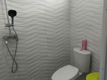 Rumah second 2 lt di Mampang Depok 1,5 M