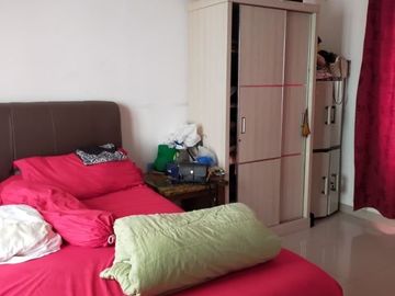 Rumah second 2 lt di Mampang Depok 1,5 M