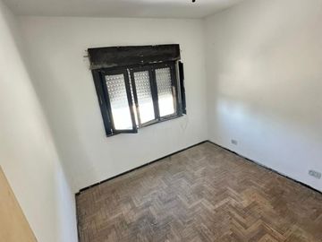 Venta Departamento 3 Ambientes con terraza La Tablada