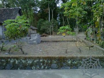Tanah Sleman Bagus Banget di Jalan Kaliurang: Pekarangan