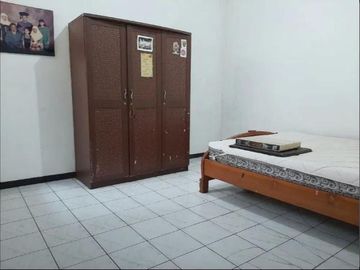 Rumah Dijual Maspati Surabaya Siap Huni KT
