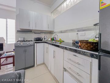 VENTA CASA TRIFAMILIAR DOS PISOS PALMIRA. Cod V6394