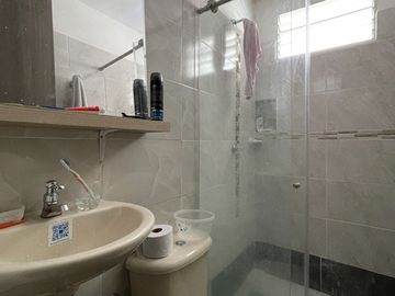 VENTA CASA TRIFAMILIAR DOS PISOS PALMIRA. Cod V6394