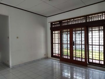 Rumah Sewa Strategis di Vigules Dekat Stasiun KA Sudimara 6681