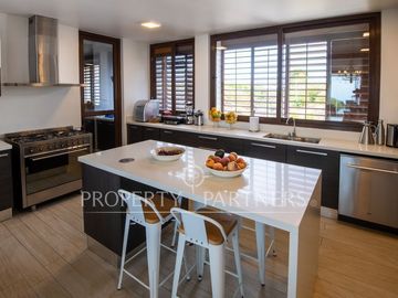 Dúplex, 7 dormitorios en  Costa Cachagua