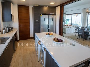Dúplex, 7 dormitorios en  Costa Cachagua
