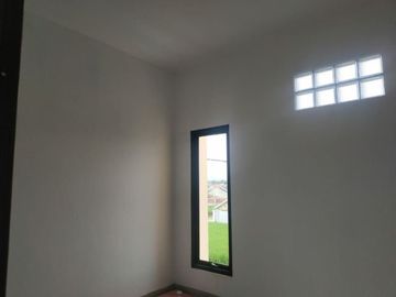 Rumah 2 lantai Bogor , lokasi strategis, belakang kantor kec ciomas dan hanya 4,8 km an ke stasiun Bogor