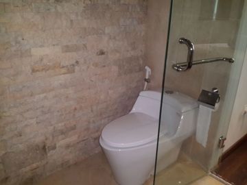 For Sale / Rent 2BR Apartment with Private Lift at Kemang Village