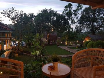 VILLA CANTIK DAN SEJUK DGN KOLAM RENANG DI KOTA JEPARA