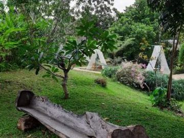 VILLA CANTIK DAN SEJUK DGN KOLAM RENANG DI KOTA JEPARA
