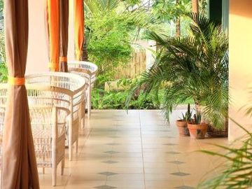 VILLA CANTIK DAN SEJUK DGN KOLAM RENANG DI KOTA JEPARA