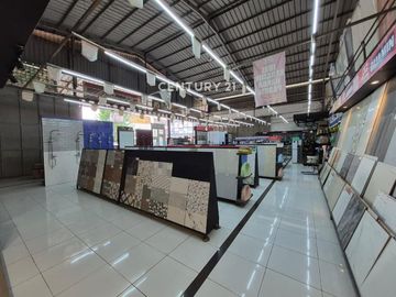 Ruang Usaha Luas Siap Pakai Strategis Di Solokan Jeruk Bandung