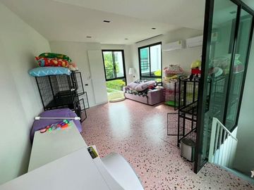 5 Bedroom House for sale at Nantawan Rama 9 – Srinakarin
