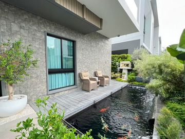 5 Bedroom House for sale at Nantawan Rama 9 – Srinakarin