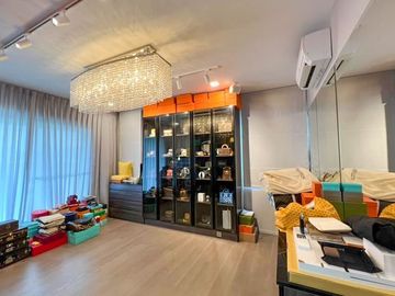 5 Bedroom House for sale at Nantawan Rama 9 – Srinakarin