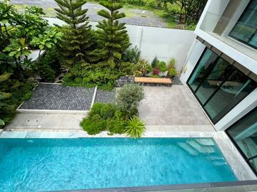 5 Bedroom House for sale at Nantawan Rama 9 – Srinakarin