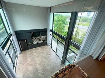 5 Bedroom House for sale at Nantawan Rama 9 – Srinakarin