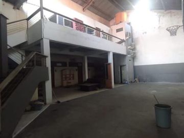 Rumah Cocok Untuk Tempat Usaha Di Kutisari Selatan Surabaya