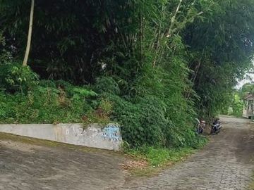 Tanah pekarangan di manisrejo sambego maguwoharjo