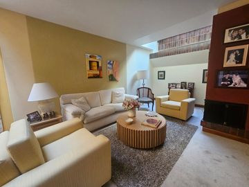 casa en venta en bosque medina-usaquén. Cod V3669