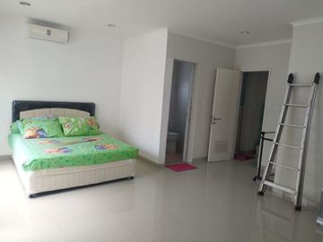 Rumah Murah Siap Huni & Furnish Cluster Riviera Paramount Serpong
