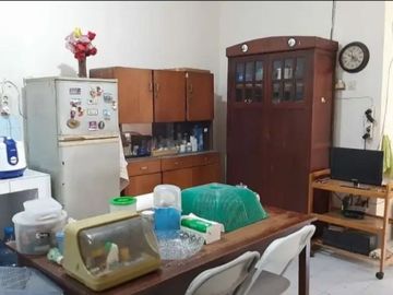 Rumah Dalam Komplek Dekat Pondok Surya Dan Barata Karang Tengah