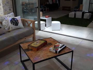 Casa en venta en Villa Dominico