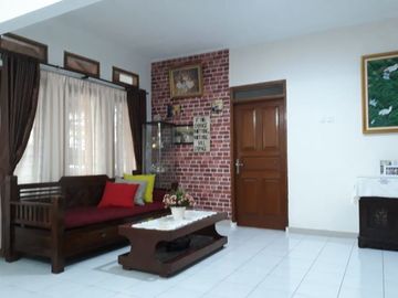 Rumah Murah nan Asri di Ciputat Timur, Siap huni hanya 2,7 M (Nego)