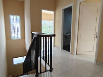 jual rumah murah siap huni 2 lantai jatiwarna bekasi