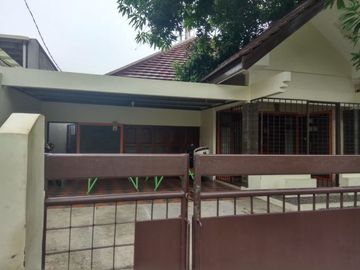 Rumah mewah strategis siap huni di kesambi kota cirebon