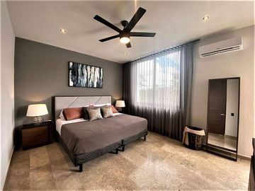 CASA EN VENTA MÉRIDA,  TEMOZÓN NORTE, EXCLUSIVO RESIDENCIAL