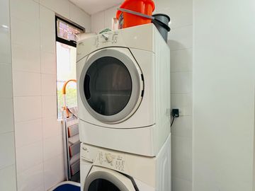 apartamento en arriendo/venta en la cabrera. Cod A299