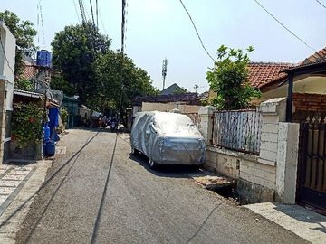 RUMAH DEKAT SLIPI JAYA MALL KEMANGGISAN ILIR JAKARTA BARAT