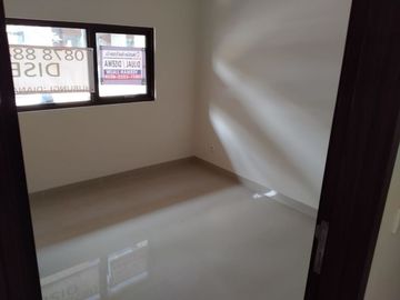 Disewakan Rumah Baru Siap Huni Askara Vanya Park BSD City Blok A