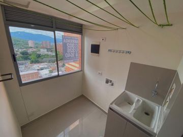 apartamento en arriendo en naranjal. Cod A218654