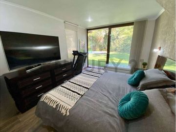 SE VENDE CASA INTERIOR EN CONDOMINIO DE CHAMISERO