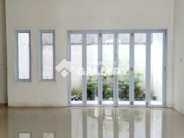 Villa Komplek Jcity Cluster Jcrown Tahap 2 - Jl Karya Wisata Medan