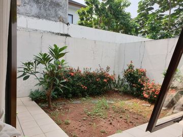 DIJUAL RUMAH FULL FURNISHED SIAP HUNI DI THE AVANI CLUSTER ANANTHA