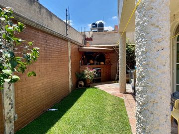 CASA EN VENTA EN XOCHIMILCO