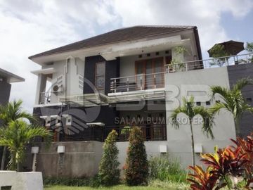 Rumah MEwah Perum Elite Utara UGM jl kaliurang km 9