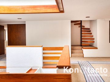 CASA EN VENTA EN FUENTES DEL PEDREGAL