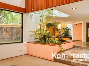 CASA EN VENTA EN FUENTES DEL PEDREGAL