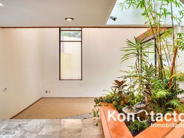 CASA EN VENTA EN FUENTES DEL PEDREGAL