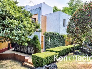 CASA EN VENTA EN FUENTES DEL PEDREGAL