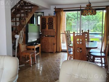 Oportunidad en Lagartos Country Club - Casa con Amplio Parque y Piscina