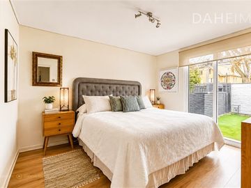 Venta casa un piso 3D/2B con gran terraza y quincho Vitacura