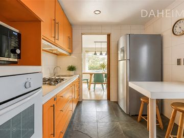 Venta casa un piso 3D/2B con gran terraza y quincho Vitacura