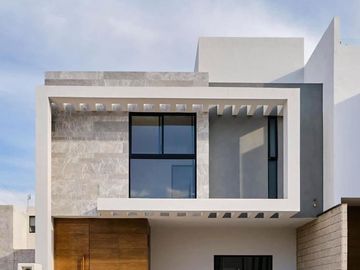 Se vende Hermosa casa Pandora 107