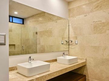 Se vende Hermosa casa Pandora 107
