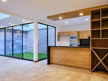 Se vende Hermosa casa Pandora 107